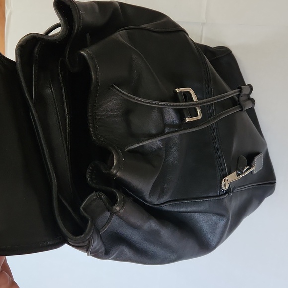 Coach Vintage Large Leather Backpack - Picture 11 of 17